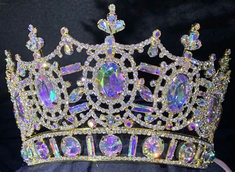 pin by lauren 👑💎🌹🌴🌺 ️ ♌️ on pageant crowns trophies pageant crowns jewelry crown jewelry