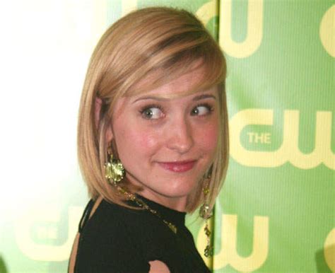 Allison Mack Has Pleaded Guilty In The Nxivm Sex Trafficking Case I Know All News