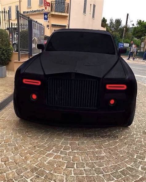 Pin by Demelza on RollsRoyce in 2020 | Luxury cars rolls royce, Luxury
