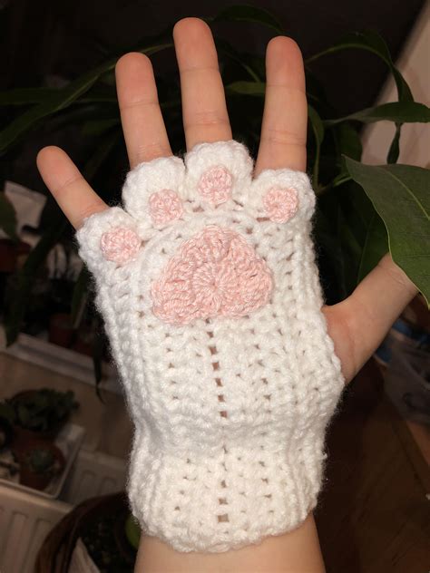 It Was Always My Dream To Have Cat Paw Gloves So I Decided To Make