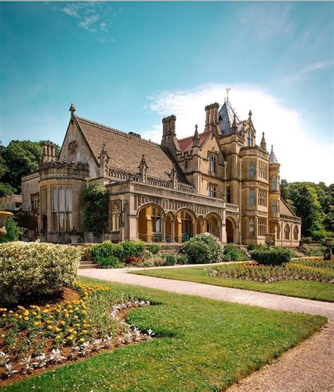 Pin By Theresa Crosby Hanes On Dream House Victorian Homes Beautiful