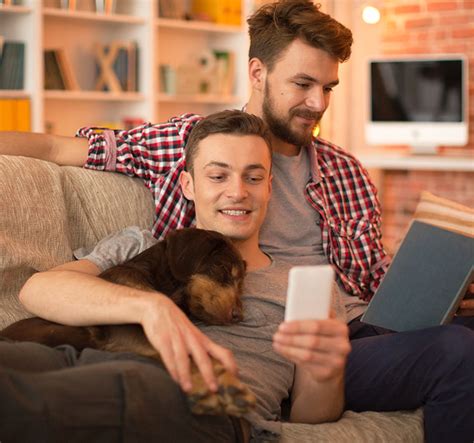 The commbank app allows for goal tracking with the goal tracker, the savings goal is made less overwhelming by breaking it down into weekly achievable targets. Bill Sense - CommBank
