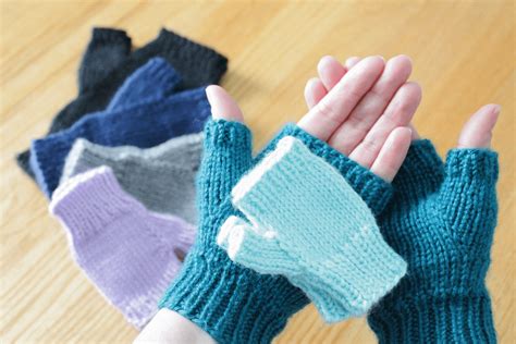 Simple Fingerless Glove Knitting Pattern Purlsandpixels