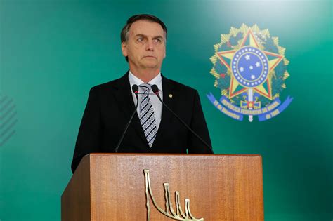 o presidente eleito jair bolsonaro tomará posse às 15h do dia 1º de janeiro rádio cs fm
