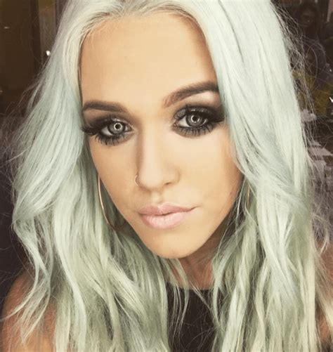 Renata black and black guy. 11 Instagram-Famous Teens You Should Follow (Because They ...