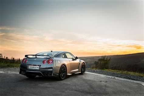 2017 Nissan Gt R Detailed In New Video And Photos
