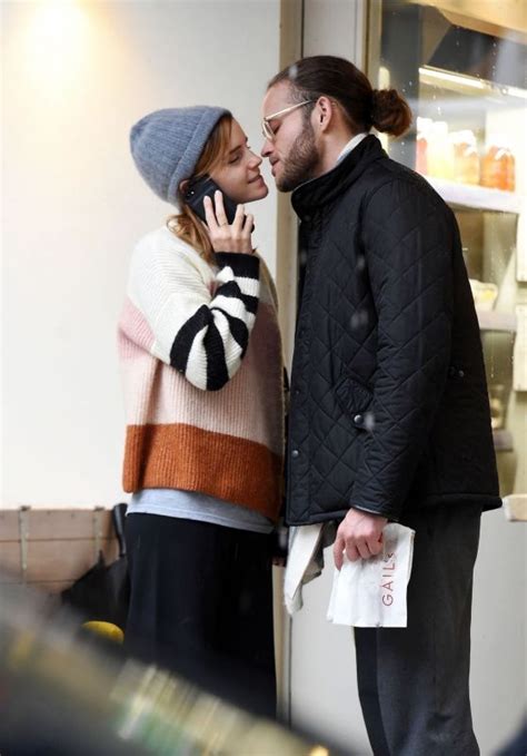 However, emma and leo did everything in their power to keep their relationship private, a source told the daily mail at the time, who added, after they were. Emma Watson - Kissing Her Boyfriend Leo Robinton 04/24 ...
