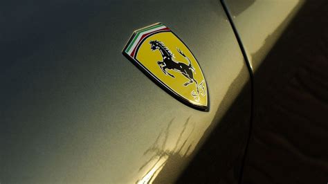 Ferrari Badge Wallpapers Wallpaper Cave