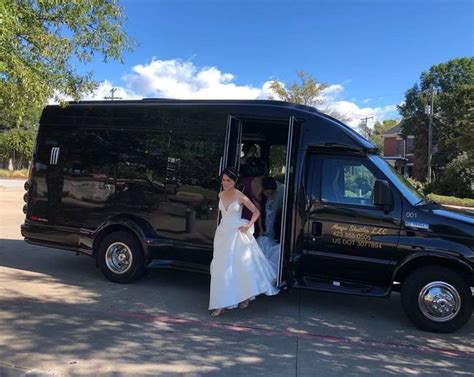 Bridal Parties Love Our Shuttle Buses In 2020 Bridal Party Bridal Bus