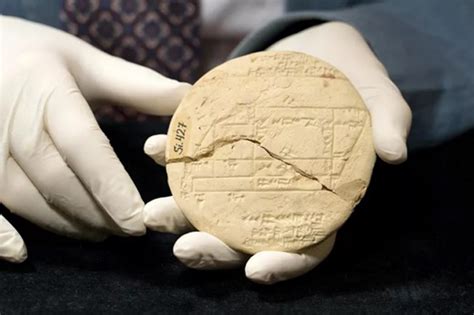 Tablet Kuno Ini Ungkap Kepandaian Bangsa Babilonia Di Bidang Matematika