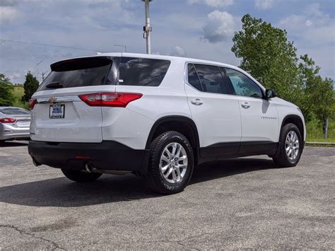 Pre Owned 2018 Chevrolet Traverse Ls Fwd Sport Utility