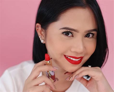 5 Popular Beauty Influencers In The Philippines Silver Mouse