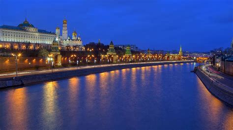 Moscow River Kremlin And Moscow River The Same Night A Li Flickr