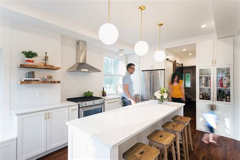 How to refresh oak kitchen cabinets. Before and After: Gorgeous Photos of an Oak Park Kitchen ...