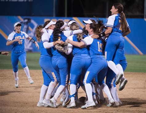 4 of the top ncaa softball home run hitters returning in 2020. Gallery: Softball sweeps NCAA Super Regionals against ...