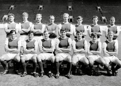We link to the best swfc sources from around the world. Sheffield Wednesday F.C. 1967-8 Back row l-r Gerry Young ...