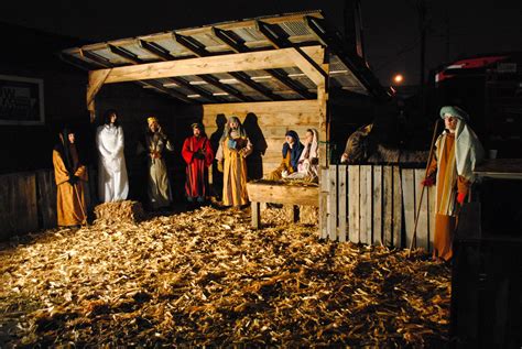 Gabes Land Live Nativity Scene