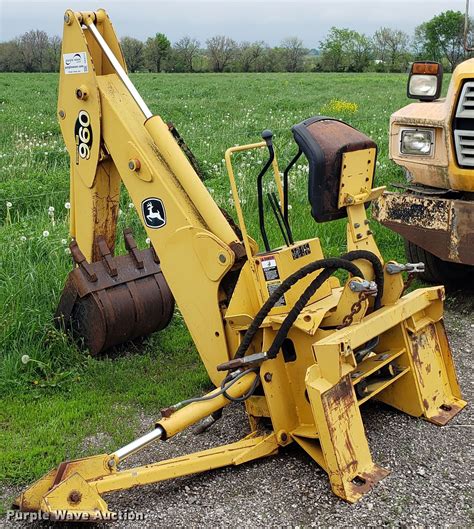 John Deere Backhoe Attachment In Raymore Mo Item Dd Sold