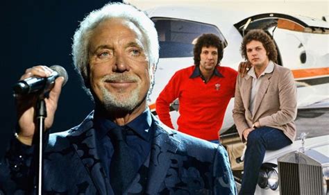 His father was of english descent. Tom Jones children: Who are Tom Jones' children? Inside ...