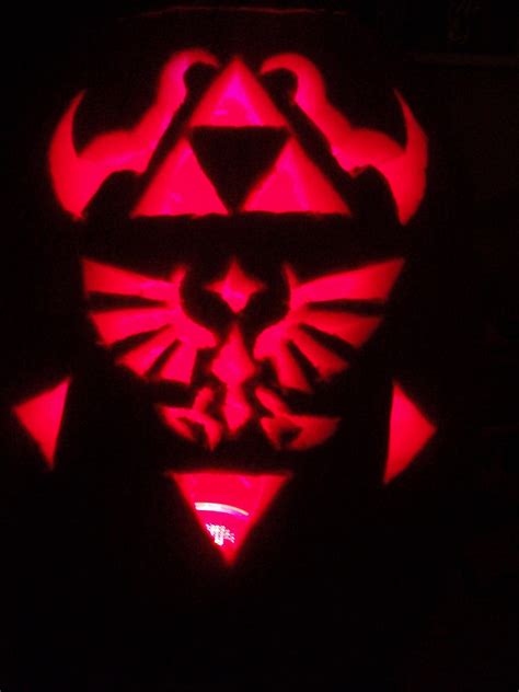 Loz Triforce Pumpkin Carving By Darkwolf Of The Wind On Deviantart