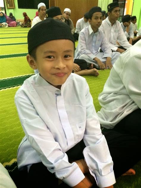 Sekolah rendah islam pintar paka, paka, terengganu, מלזיה. Sekolah Rendah Islam Aman - Kronis l