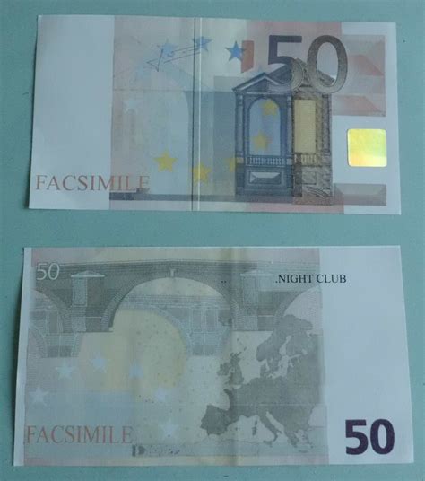Così una banda è riuscita a fregare migliaia di euro ai money change. Fac Simile Banconote Per Bambini / Così una banda è ...