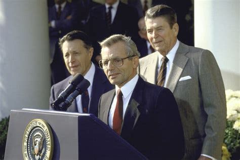 Frank C Carlucci Diplomat And Defense Secretary To Reagan Dies At 87