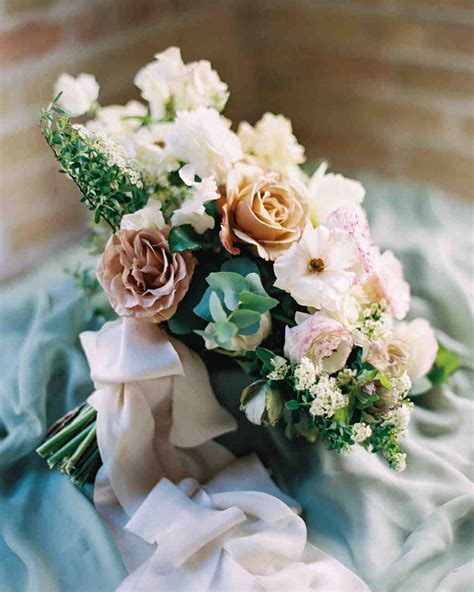 52 Ideas For Your Spring Wedding Bouquet Martha Stewart Weddings