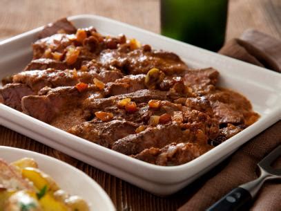 Place the meat in a roaster pan. Pot Roast Recipe | Paula Deen | Food Network