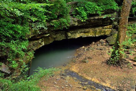 A Cave Opening Where The River Styx Flows Mammoth Cave Na Flickr