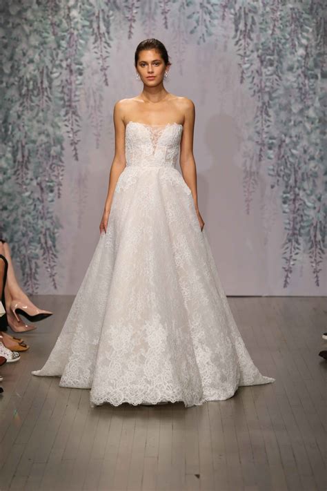 Wedding Dresses Photos Look 12 By Monique Lhuillier Fall 2016