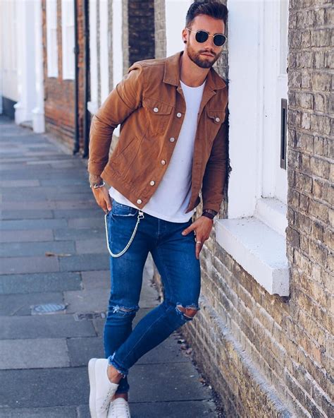 51 Simple Accessories Make Man More Attractive Brown Denim Jacket