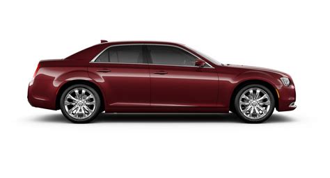 2020 Chrysler 300 Becomes Shinier With New Chrome Appearance Package
