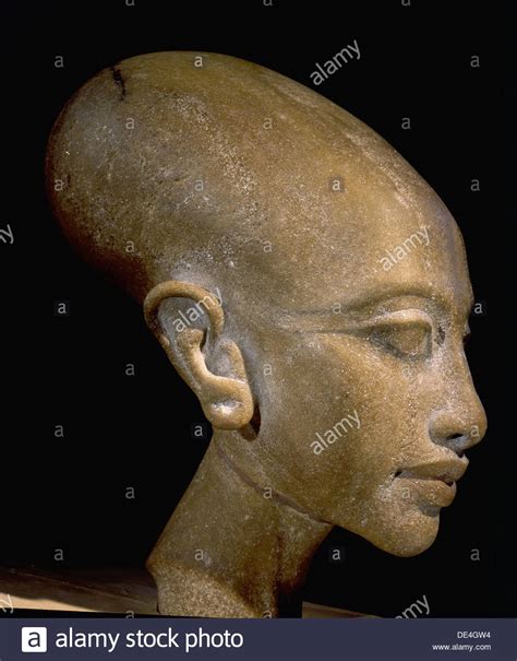 Akhenaten was a pharaoh of egypt who reigned over the country for about 17 years between roughly 1353 b.c. A head of a daughter of Akhenaton Stock Photo: 60337344 ...