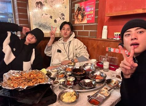 Seventeens Mingyu Shares Photos From Hangout With Bts Jungkook