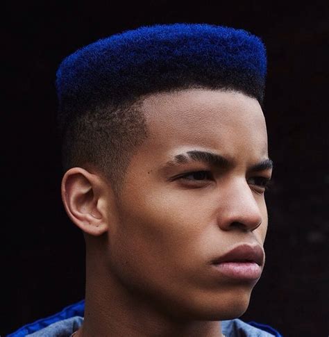 Most classic 1950's hairstyles involve short hair, however, if you want to keep some length then it's a great way to modernize a classic 'do. Flat Top Haircut for Men (August 2020)