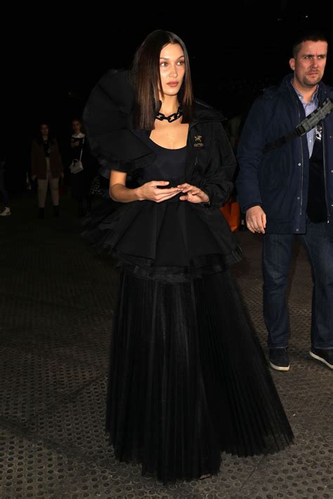 Bella Hadid Walks Off White Show At Paris Fashion Week 02272020