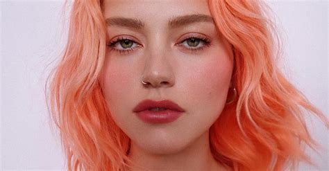 18 Peach Inspired Beauty Products Were Obsessing Over Who What Wear