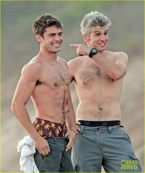 Zac Efron Starring In The Baywatch Movie Is Perfect Casting Photo