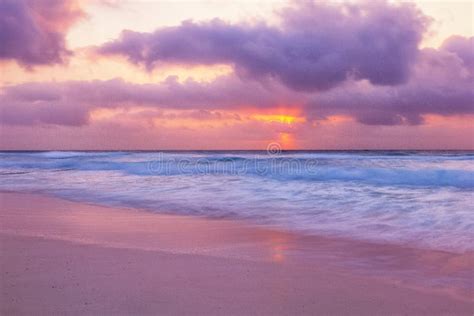 Cancun Beach At Sunset Stock Image Image Of Sunny Paradise 115979741