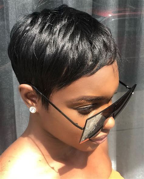 Gorgeous Short Pixie Hairstyles Ideas For Black Women Short Hair Styles Short Pixie