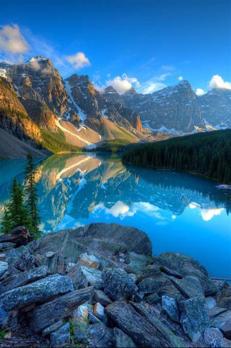 Moraine Lake Alberta Canada Beautiful Places To Visit Landscape