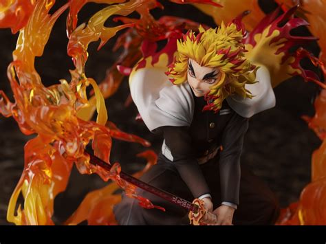 Demon Slayer - Kyojuro Rengoku Figure Flame Breathing Esoteric Art