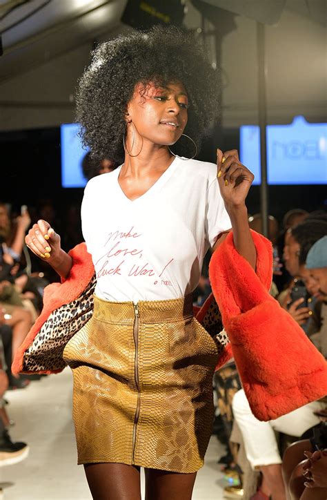 Natural Hair On The Nyfw Ss2018 Runways Theres No Such Thing As Too Much Hairspiration Nyfw