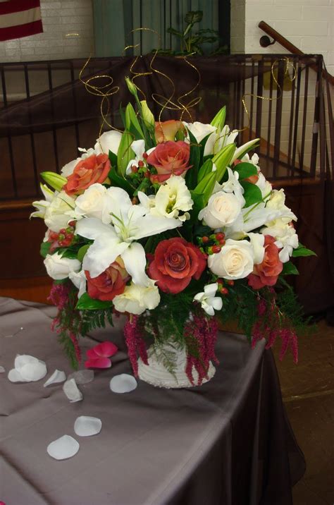 Impress your other half by including your anniversary flower in their bouquet. Bernardo's Flowers: 50th Anniversary Wedding Flowers