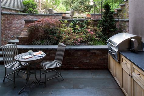 Brooklyn Heights Townhouse I Apartment Garden Patio Landscape