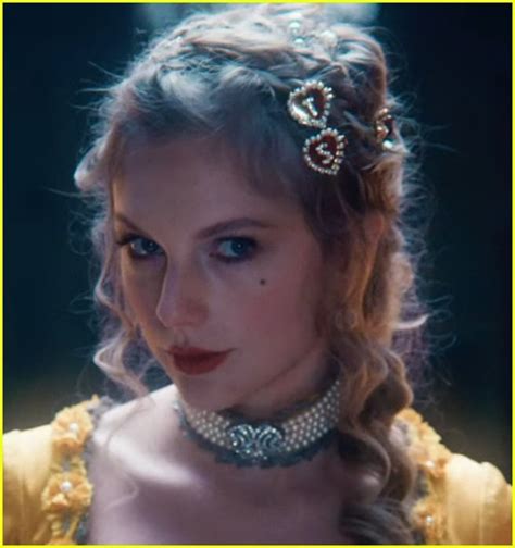 Taylor Swift Gives Cinderella A New Spin In Star Studded Bejeweled