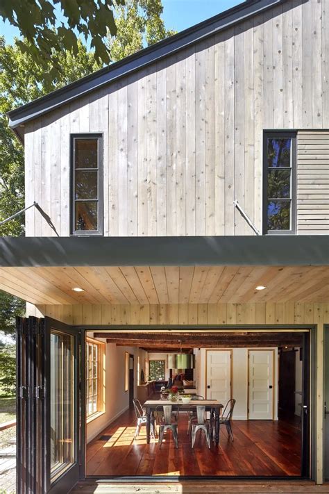 Fōz Design Transforms An Old Upstate Farmhouse Into A Bright Rustic