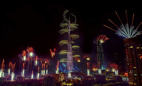 The ocean key resort has a fake key lime wedge splashing into a giant margarita glass. Awesome Places to Celebrate New Year's Eve in Dubai ...