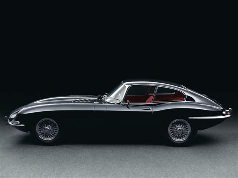 One Of The Most Iconic Cars Ever Built The Jaguar E Type 2048x1536